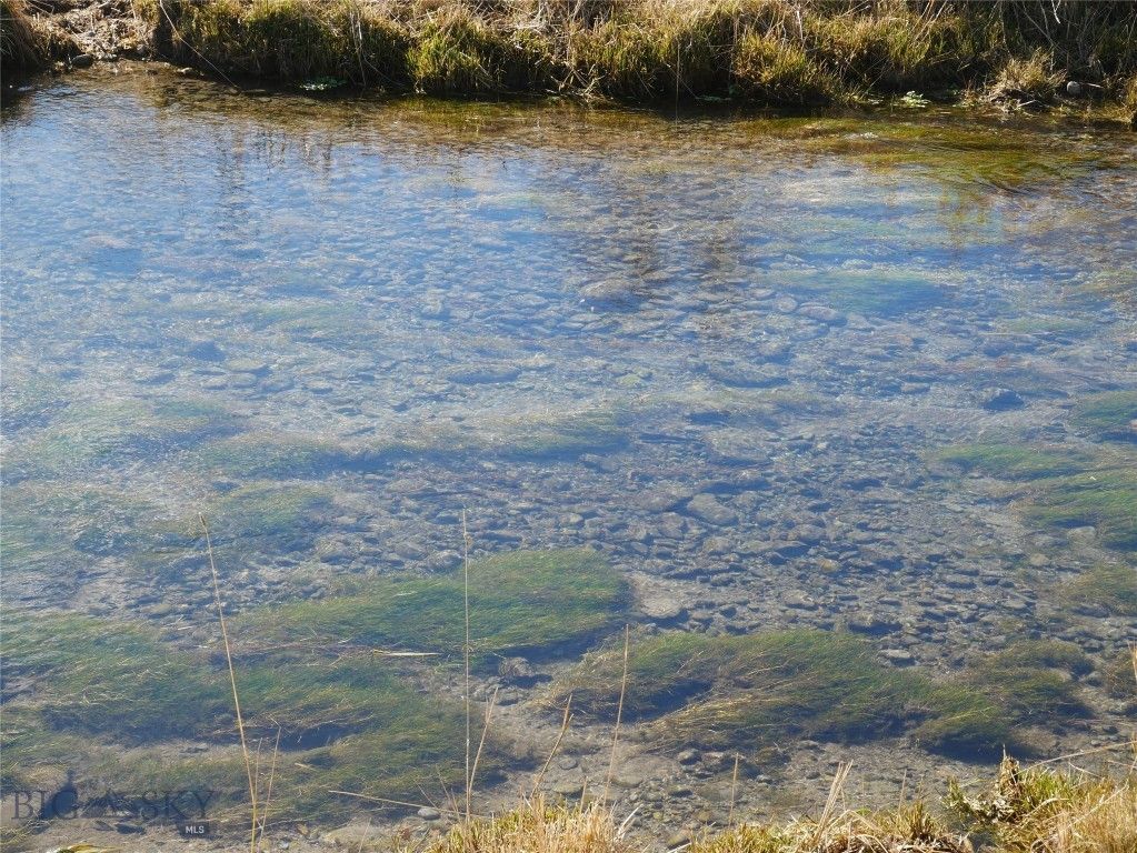 Address unavailable. photo 28