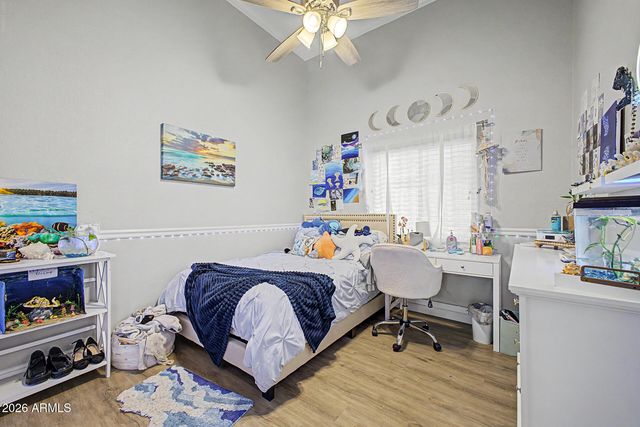 4242 E LUPINE Avenue, Phoenix, AZ 85028