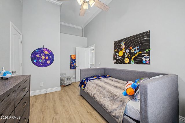 4242 E LUPINE Avenue, Phoenix, AZ 85028