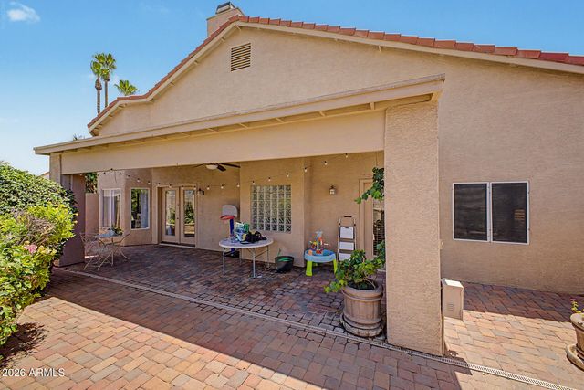 4242 E LUPINE Avenue, Phoenix, AZ 85028