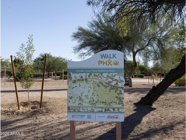 4242 E LUPINE Avenue, Phoenix, AZ 85028