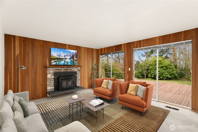 616 S 25th Street, Renton, WA 98055