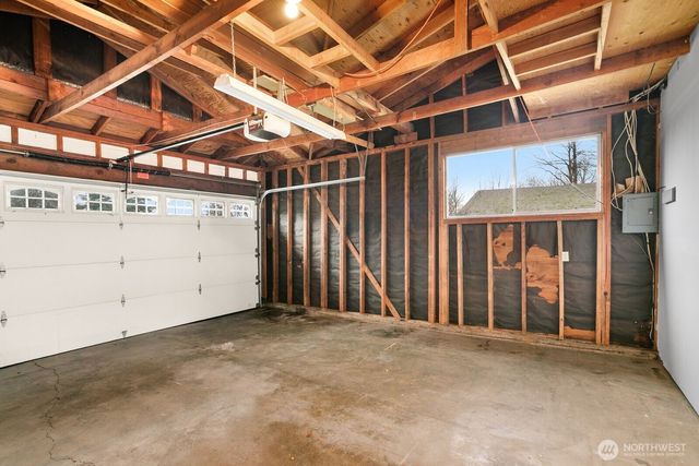 616 S 25th Street, Renton, WA 98055