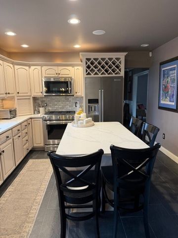 19 Susan Drive, Cumberland, RI 02864