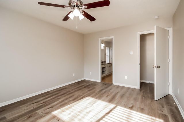 4919 Bayboro Park Drive, Friendswood, TX 77546