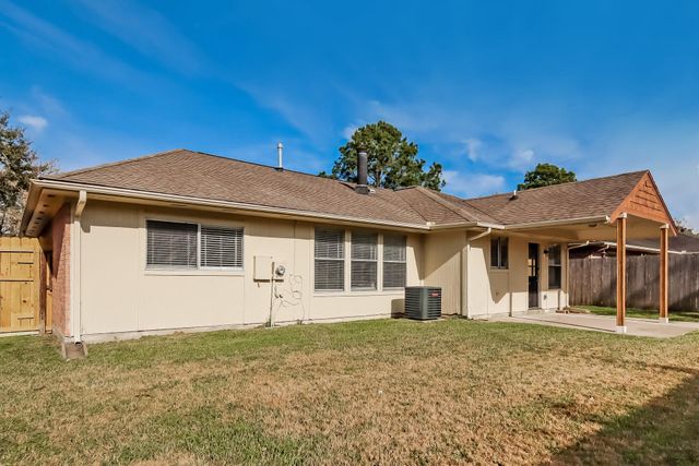 4919 Bayboro Park Drive, Friendswood, TX 77546
