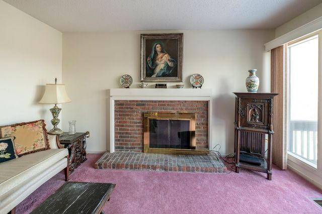 86 Heritage Village D, Southbury, CT 06488
