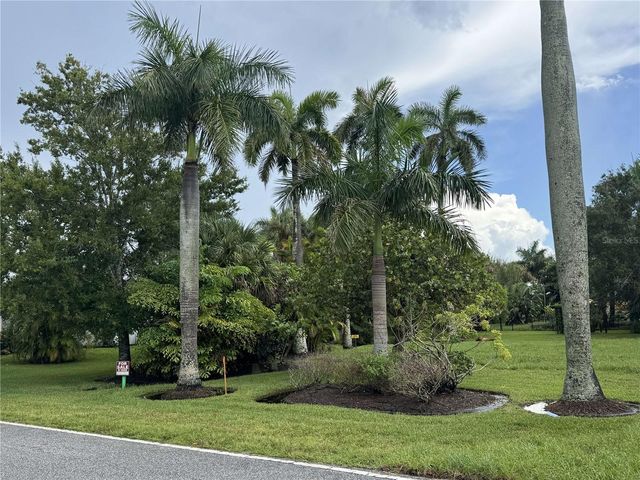 325 W WILLIAM STREET, Punta Gorda, FL 33950