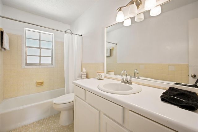 723 SE 30TH AVENUE, Ocala, FL 34471
