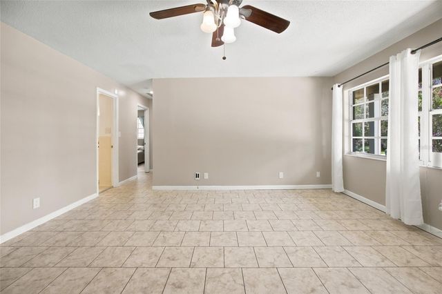 723 SE 30TH AVENUE, Ocala, FL 34471