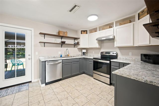 723 SE 30TH AVENUE, Ocala, FL 34471