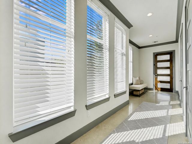 803 E Park Ave Unit 105, San Antonio, TX 78212