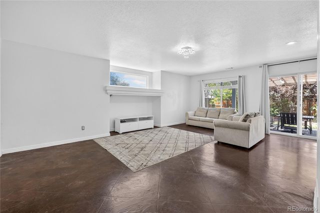 20604 E 38th Place, Denver, CO 80249