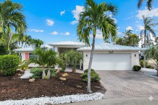 8552 LAGOON ROAD, Fort Myers Beach, FL 33931
