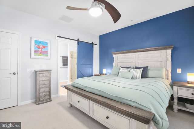 183 LONG POINT DR, Fredericksburg, VA 22406