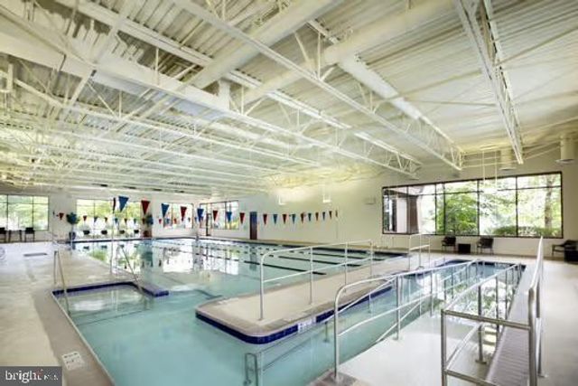 183 LONG POINT DR, Fredericksburg, VA 22406