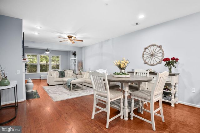 183 LONG POINT DR, Fredericksburg, VA 22406