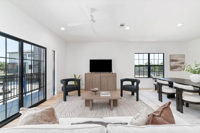 11916 S Hoa Sen Circle, Houston, TX 77072