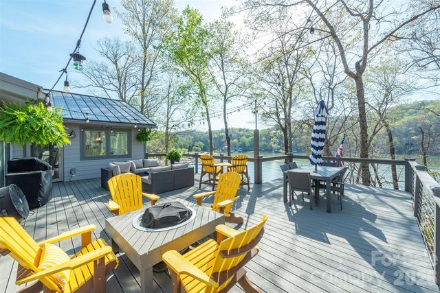 147 Watergate Road, Lake Lure, NC 28746