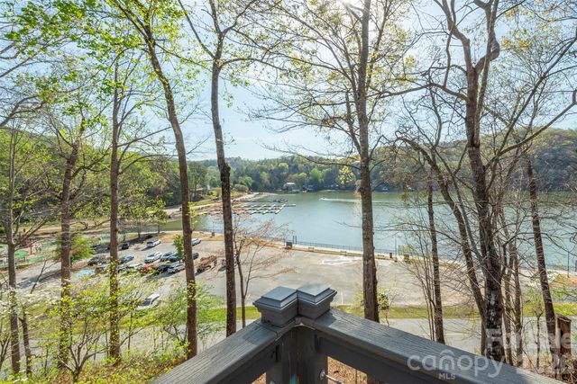 147 Watergate Road, Lake Lure, NC 28746