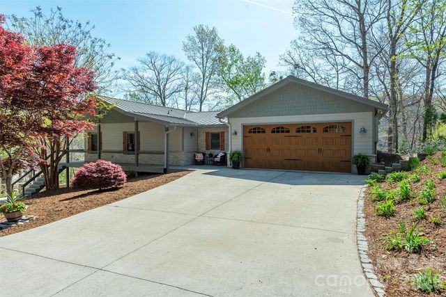 147 Watergate Road, Lake Lure, NC 28746
