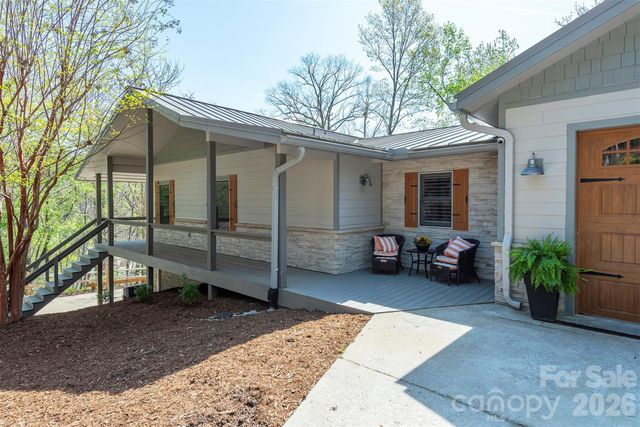 147 Watergate Road, Lake Lure, NC 28746
