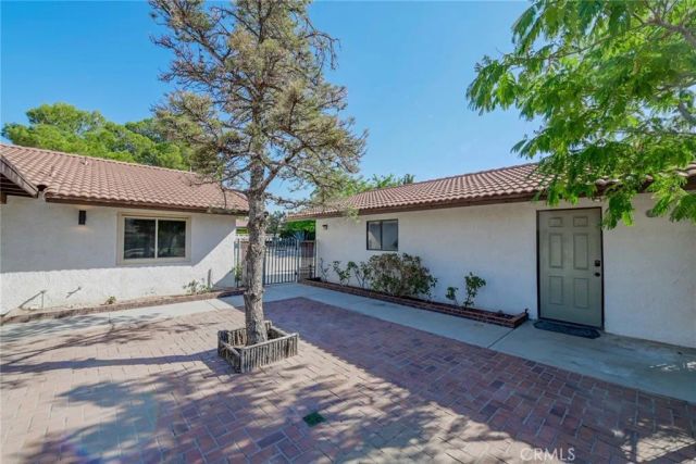 16385 Nosoni Road, Apple Valley, CA 92307