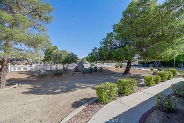16385 Nosoni Road, Apple Valley, CA 92307
