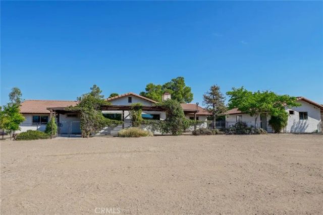 16385 Nosoni Road, Apple Valley, CA 92307