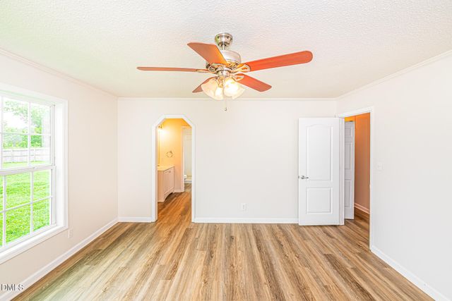2919 Glebe Road, Henderson, NC 27537
