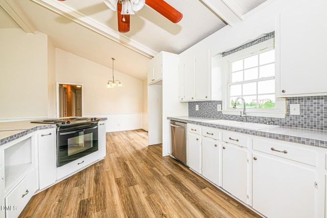 2919 Glebe Road, Henderson, NC 27537