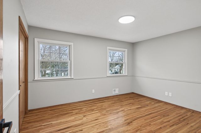 6815 Irving Avenue S, Richfield, MN 55423