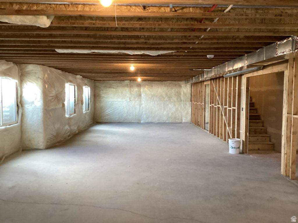 Image 12 of property listing at 796 W CHERRY ORCHARD LN, Grantsville, UT 84029