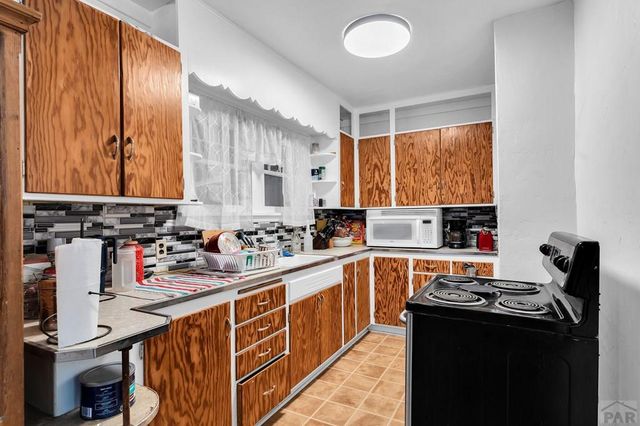 1134 Palmer Ave, Pueblo, CO 81004