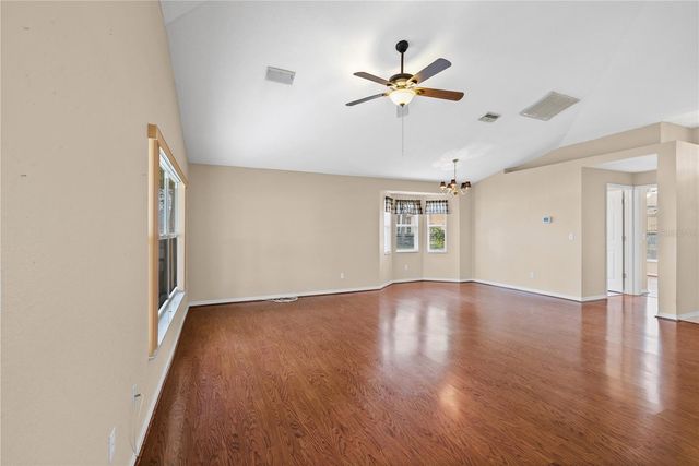 2724 GOLF LAKE DRIVE 26, Plant City, FL 33566
