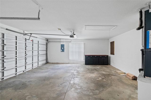 2724 GOLF LAKE DRIVE 26, Plant City, FL 33566