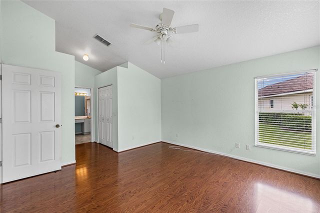 2724 GOLF LAKE DRIVE 26, Plant City, FL 33566