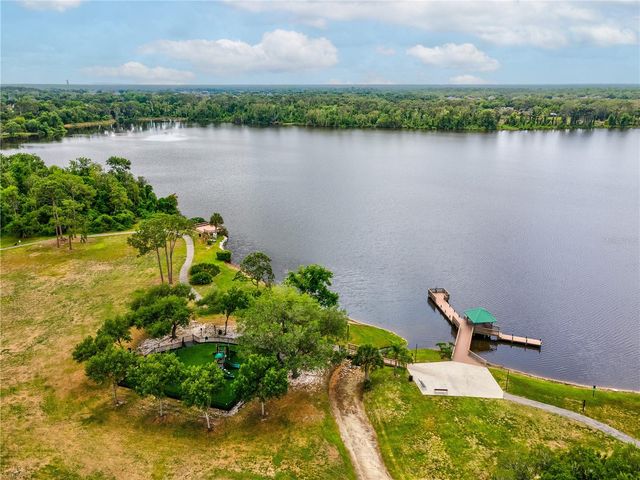 2724 GOLF LAKE DRIVE 26, Plant City, FL 33566
