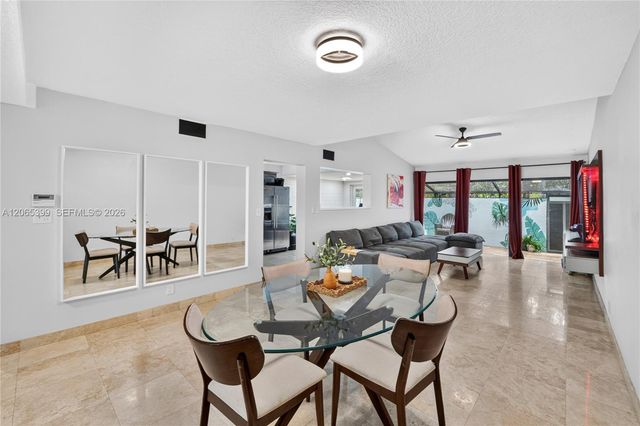 8703 Cleary Boulevard, Plantation, FL 33324