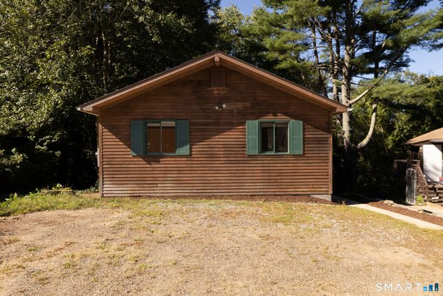 31 Chetelat Drive, Ashford, CT 06278