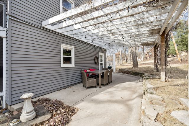 115 Tonawanda Drive, Des Moines, IA 50312