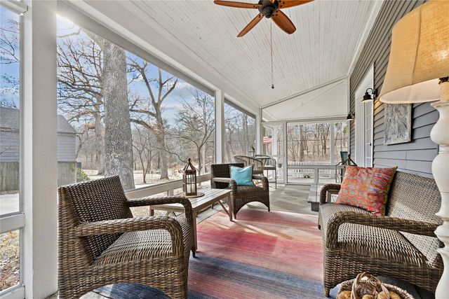 115 Tonawanda Drive, Des Moines, IA 50312