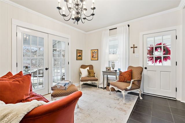 115 Tonawanda Drive, Des Moines, IA 50312