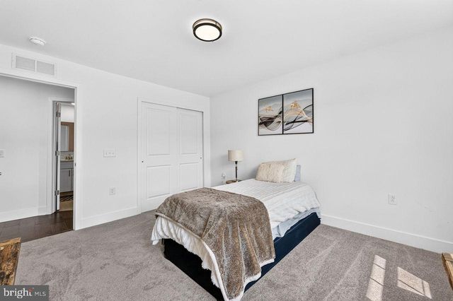 146 LEONA STEWART LANE, Pennington, NJ 08534