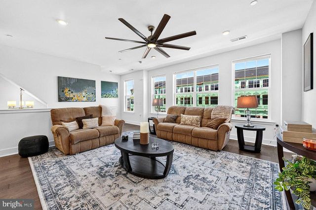 146 LEONA STEWART LANE, Pennington, NJ 08534