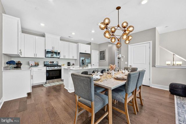146 LEONA STEWART LANE, Pennington, NJ 08534