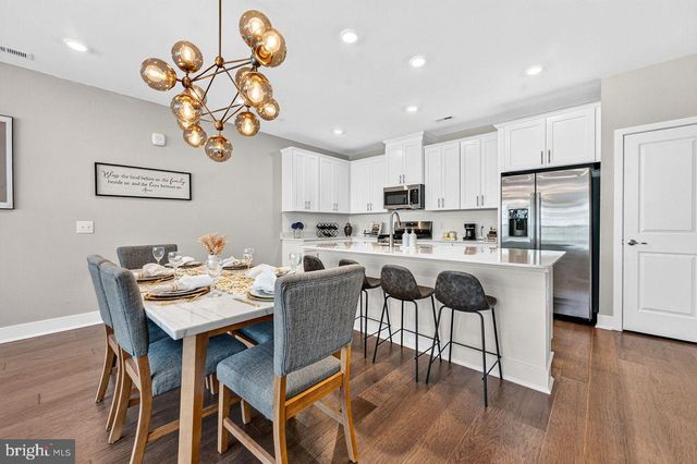 146 LEONA STEWART LANE, Pennington, NJ 08534