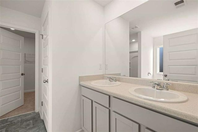 105 Oakchase Park Lane, Hampton, GA 30228