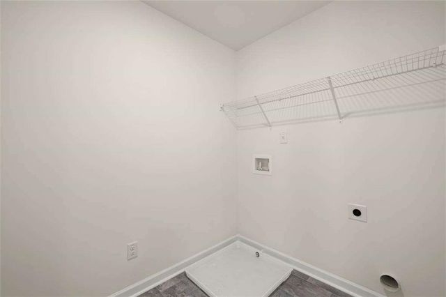 105 Oakchase Park Lane, Hampton, GA 30228