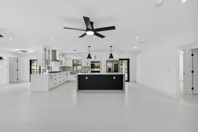 8111 W Lake Drive, Lake Clarke Shores, FL 33406
